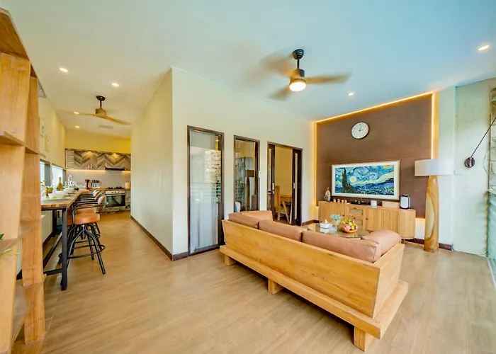 Domino - *new* Luxurious 2br W/ Pool @central Villa