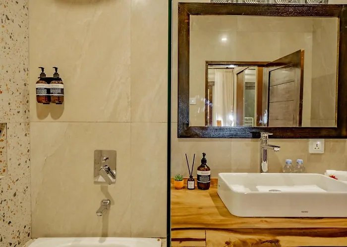 Domino - *new* Luxurious 2br W/ Pool @central Villa *