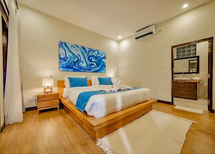 Villa Domino - *new* Luxurious 2br W/ Pool @central Seminyak (Bali)
