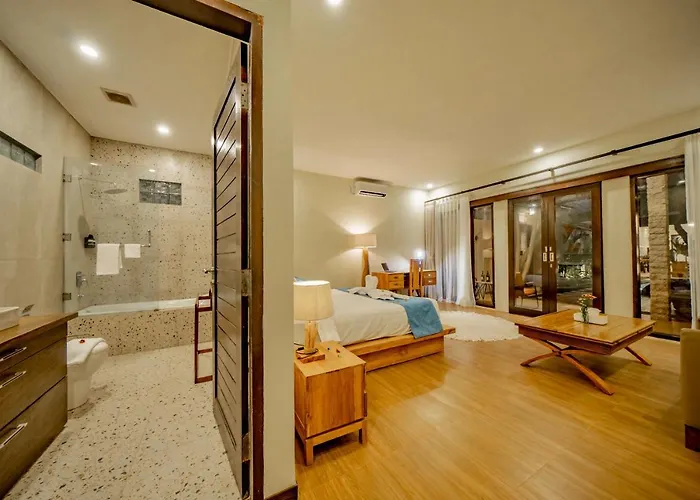 Villa Domino - *new* Luxurious 2br W/ Pool @central Seminyak (Bali)