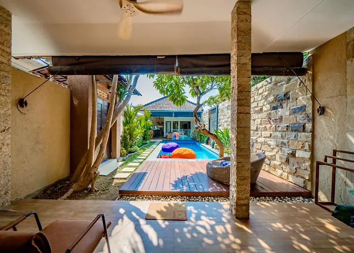 Domino - *new* Luxurious 2br W/ Pool @central * Seminyak (Bali)